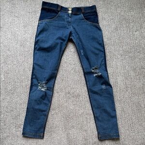 Freddy Distressed Jeans